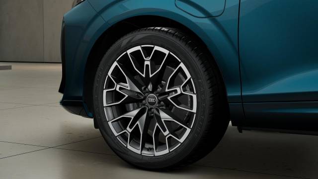 Audi Q3 AUDI Q3 SUV Black Edition e-hybrid 272 PS S tronic