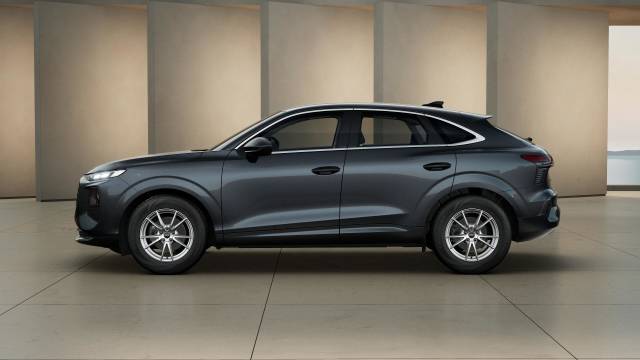 Audi Q3 Sportback AUDI Q3 Sportback Technik TFSI 150 PS S tronic