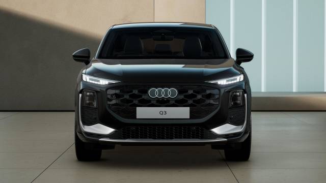 Audi Q3 Sportback AUDI Q3 Sportback S line TFSI 150 PS S tronic