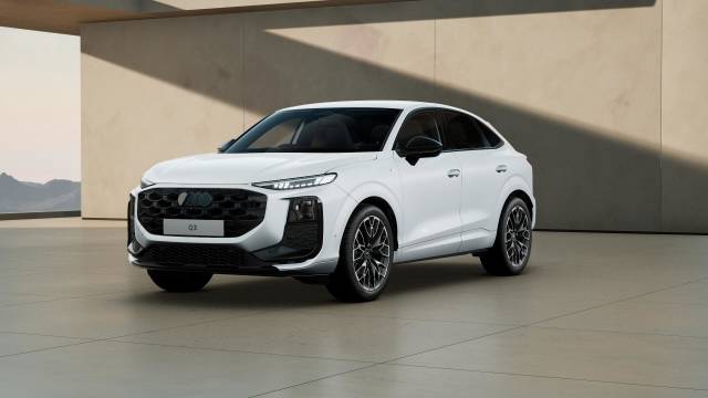 Audi Q3 Sportback AUDI Q3 Sportback Black Edition TFSI 150 PS S tronic SUV Petrol Glacier white, metallic