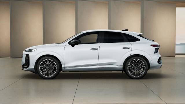Audi Q3 Sportback AUDI Q3 Sportback Black Edition TFSI 150 PS S tronic