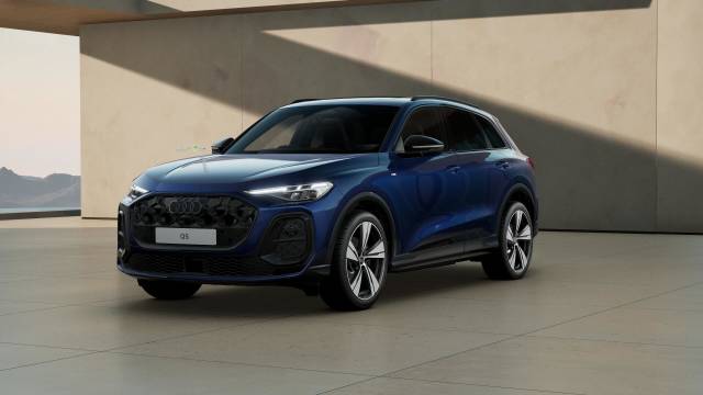 Audi Q5 AUDI Q5 SUV Black Edition TDI quattro 204 PS S tronic SUV Diesel Navarra blue, metallic