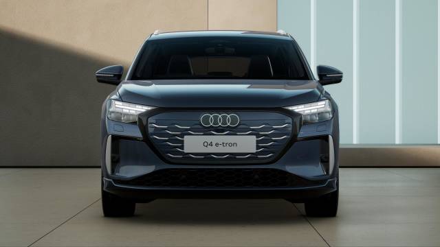 Audi Q4 e-tron AUDI Q4 SUV S line e-tron performance 210,00 kW