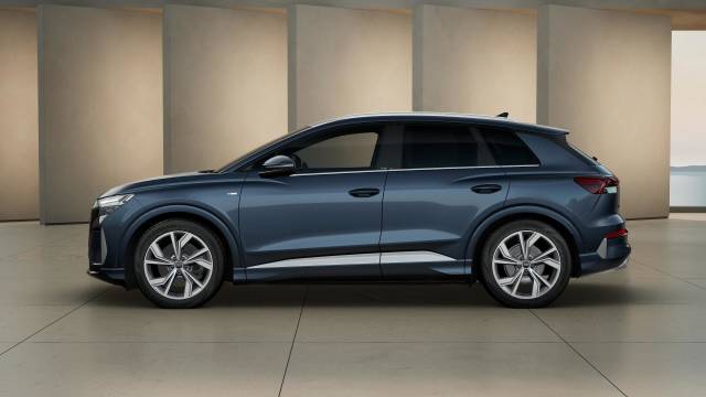 Audi Q4 e-tron AUDI Q4 SUV S line e-tron performance 210,00 kW