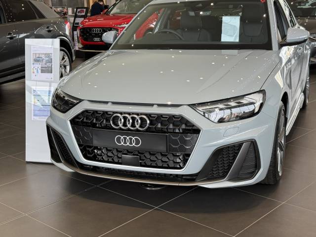 2026 Audi A1 Sportback 1.0 AUDI A1 Sportback S line 30 TFSI 116 PS 6-speed