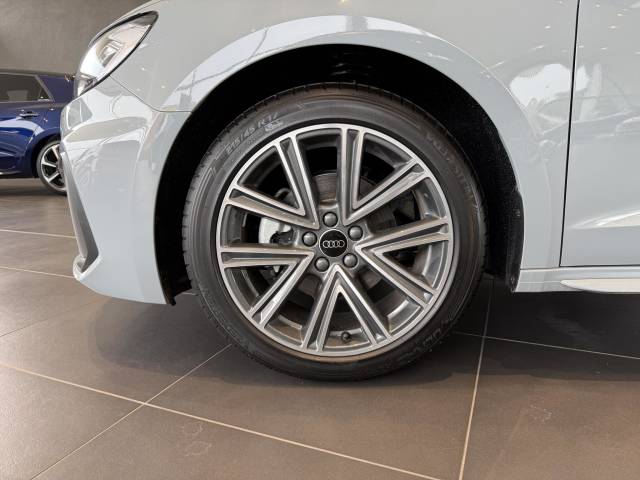 2026 Audi A1 Sportback 1.0 AUDI A1 Sportback S line 30 TFSI 116 PS 6-speed