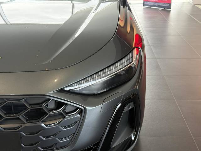 2026 Audi S5 3.0 AUDI S5 Avant Black Edition TFSI 367 PS S tronic