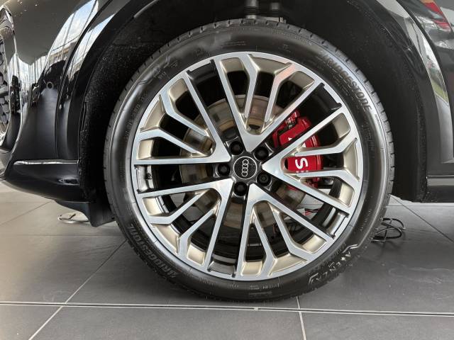 2026 Audi SQ5 3.0 AUDI SQ5 Sportback Black Edition TFSI 367 PS S tronic