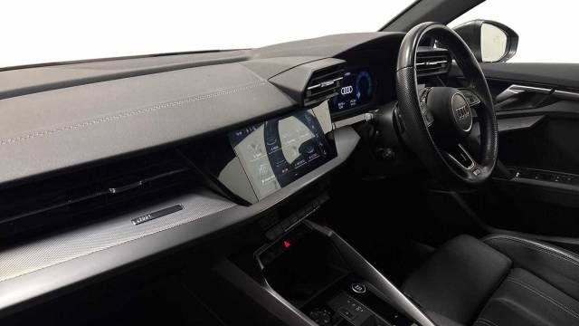 2023 Audi A3 Sportback 1.4 S line 40 TFSI e  204 PS S tronic