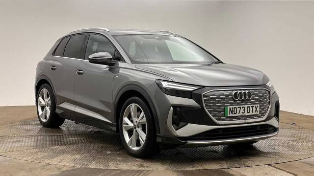 Audi Q4 e-tron (O) S line 40  150,00 kW 4x4 vehicle Electric Typhoon grey, metallic