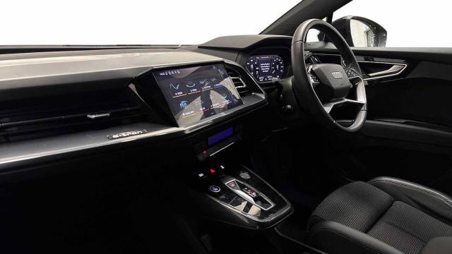2023 Audi Q4 Sportback e-tron S line 40  150,00 kW