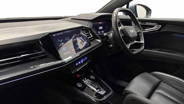 2023 Audi Q4 e-tron S line 40  150,00 kW