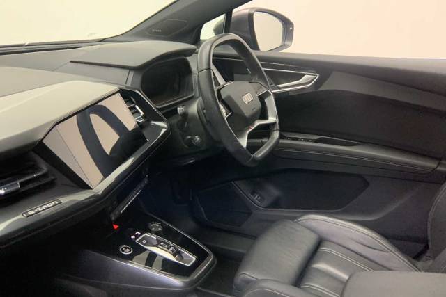 2023 Audi Q4 Sportback e-tron (S) S line 40  150,00 kW