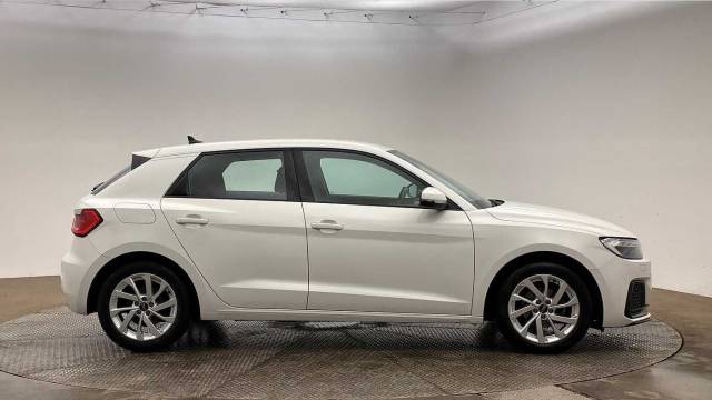 2023 Audi A1 Sportback 1.0 Sport 25 TFSI  95 PS 5-speed