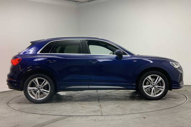 2023 Audi Q3 2.0 (O) S line 40 TFSI quattro 190 PS S tronic