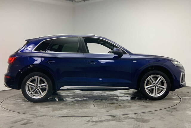 2024 Audi Q5 2.0 S line 45 TFSI quattro 265 PS S tronic