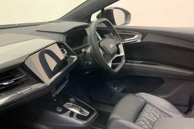 2022 Audi Q4 e-tron Vorsprung 50 quattro 220,00 kW
