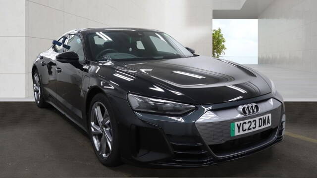 Audi E-tron Gt GT    quattro 350,00 kW Saloon Electric Mythos black, metallic