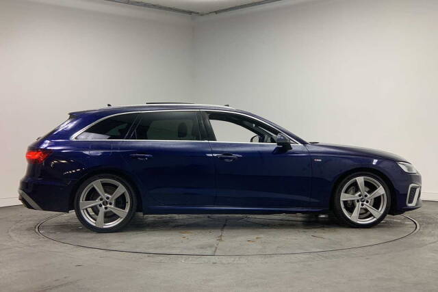 2024 Audi A4 Avant 2.0 Avant S line 40 TFSI  204 PS S tronic