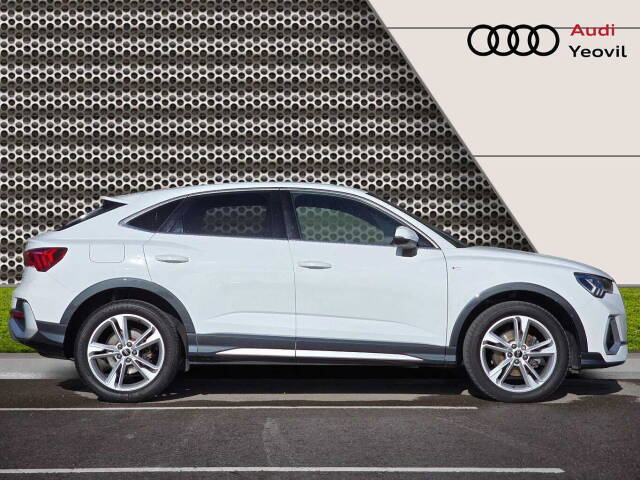2023 Audi Q3 Sportback 1.5 S line 35 TFSI  150 PS S tronic