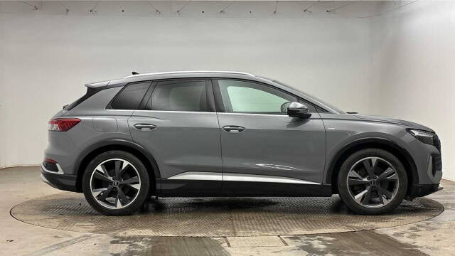 2023 Audi Q4 e-tron (O) S line 40  150,00 kW