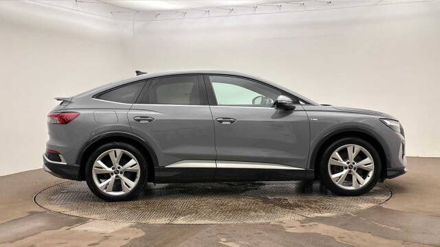 2023 Audi Q4 Sportback e-tron S line 40  150,00 kW