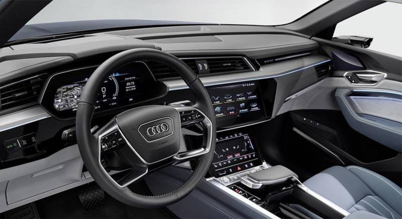 Audi e-tron Infotainment