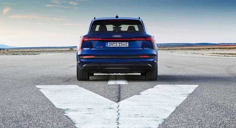 Audi e-tron infotainment