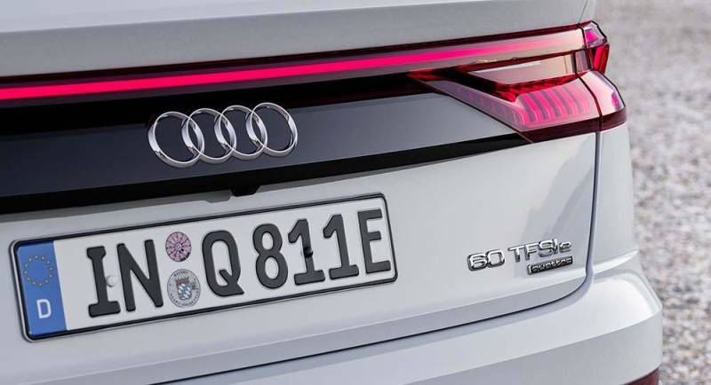 Audi Q8 Boot