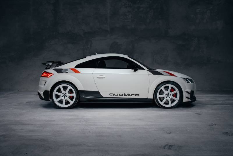  Audi TT RS