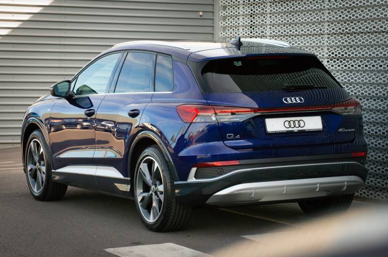 Audi Q4 35 e-tron and Q4 40 e-tron