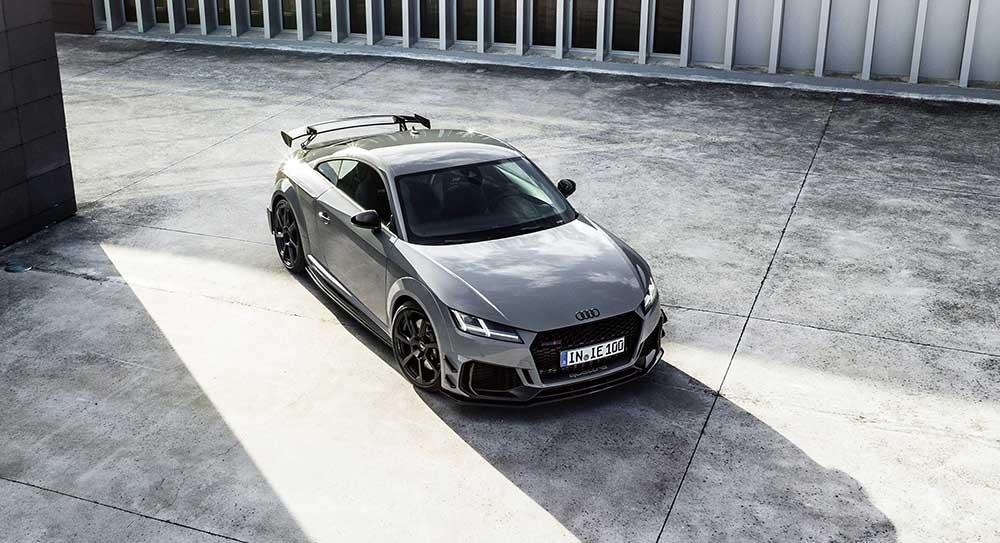 TT RS Coupé iconic edition revealed