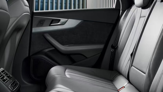 Audi A4 - Interior