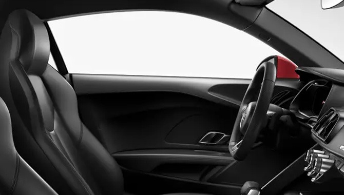 Audi R8 - Interior