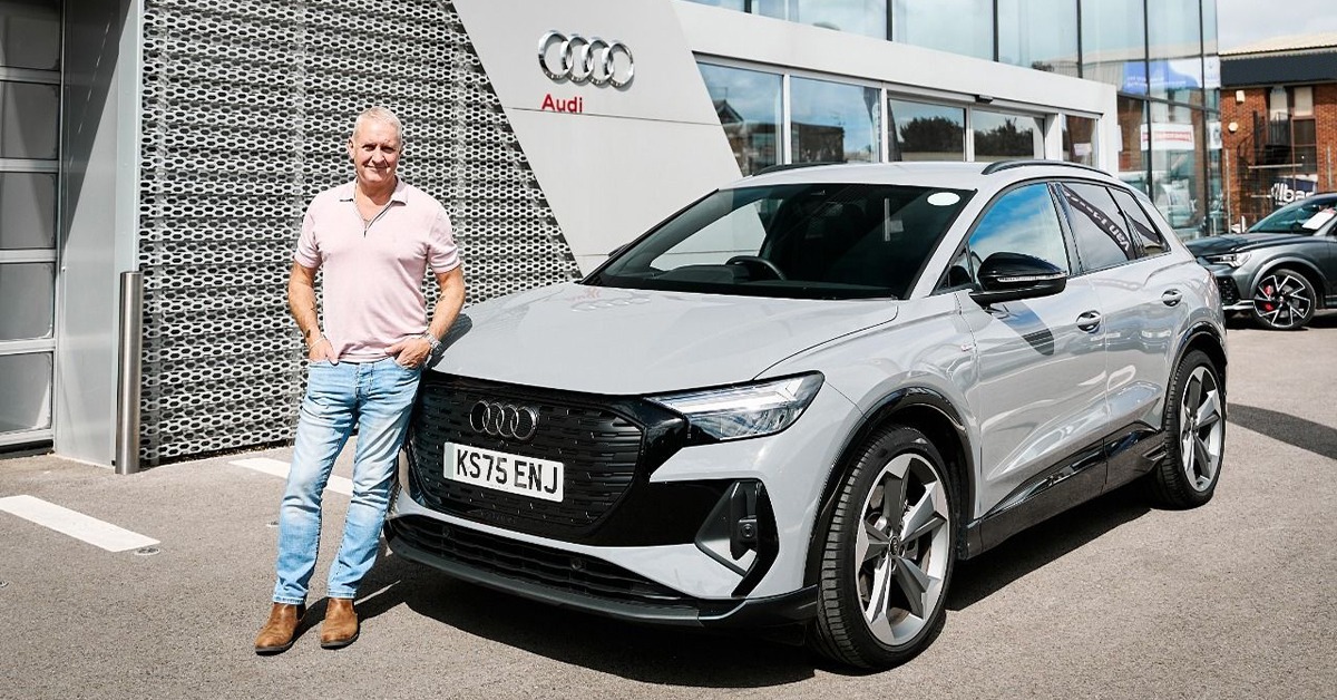 Dorset Chamber’s Ian Girling Test Drives the Audi Q4 e-tron at Poole Audi